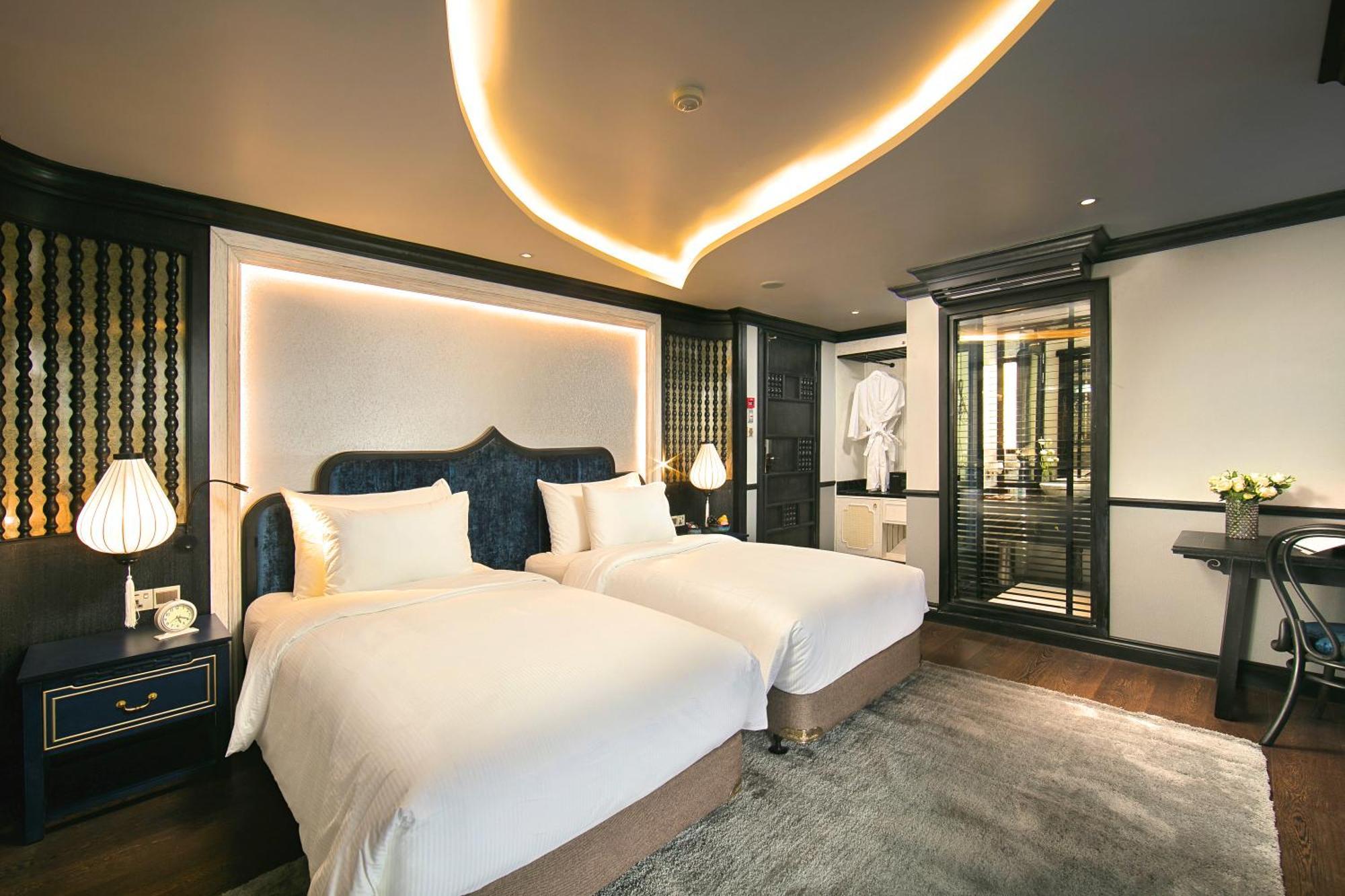 Le Journey Luxury Cruise Hotell Ha Long Exteriör bild